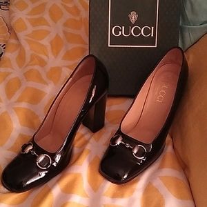 Black patent leather Gucci  stacked heels (chunky)